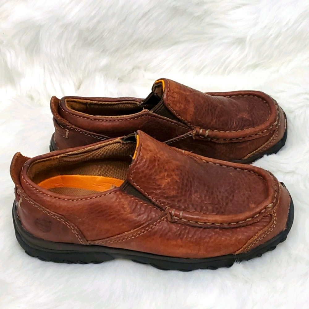 Timberland brown leather boy slip on shoes size 11
